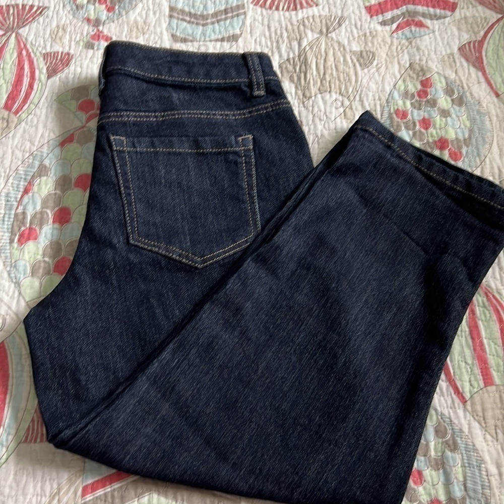 Style & Co. Denim, Dark Blue, Capri Jeans Size 4 NWOT - Picture 4 of 13